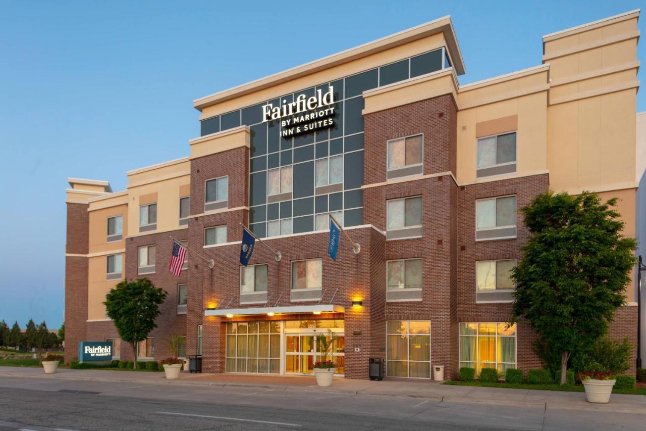 Hotel Fairfield & By Marriott Downtown Wichita